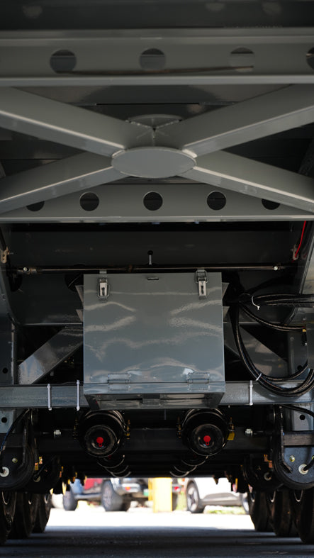 Heavy duty rear dump semi-trailer