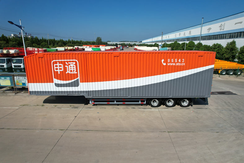 Box type transport semi-trailer
