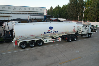 Flammable liquid tank transport semi-trailer