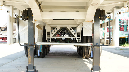 Heavy duty flatbed transport semi-trailer
