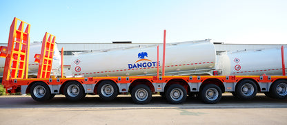 Heavy duty low flatbed transport semi-trailer