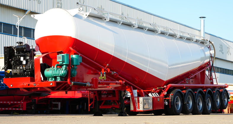 Medium density powder material transportation semi-trailer